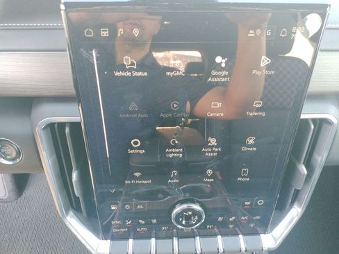 New 2026 GMC Acadia Denali w/ Super Cruise Package image 14