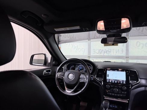 Used 2021 Jeep Grand Cherokee Laredo X AWD/4WD image 28