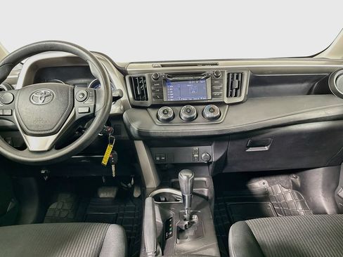 Used 2017 Toyota RAV4 LE FWD image 25