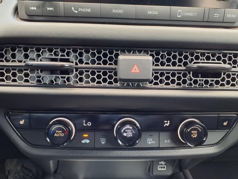 Used 2024 Honda HR-V Sport image 14