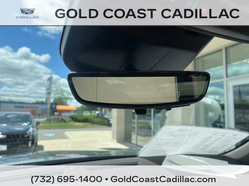 Used 2023 Cadillac Escalade Premium Luxury AWD/4WD image 31