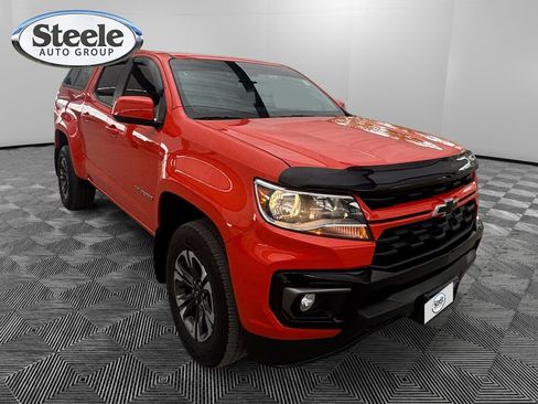Used 2021 Chevrolet Colorado LT w/ LT Convenience Package image 7