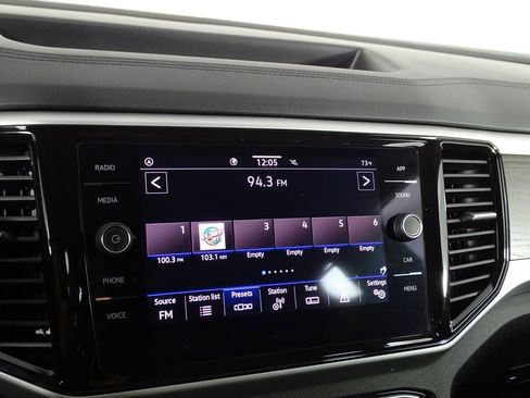 Used 2022 Volkswagen Atlas SE image 34