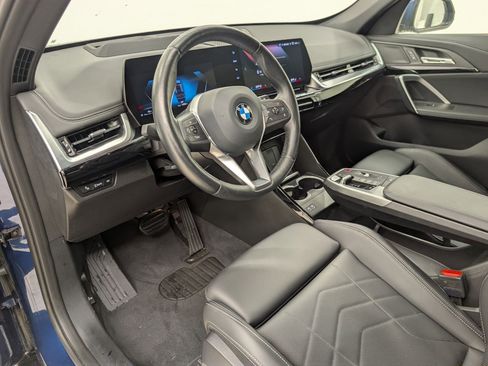 Certified 2025 BMW X1 xDrive28i image 4