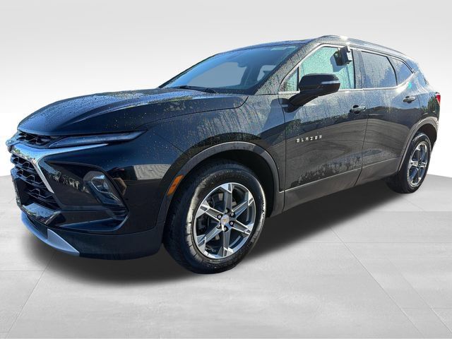 Used 2024 Chevrolet Blazer LT w/ LPO, Floor Liner Package AWD/4WD 360° Tour