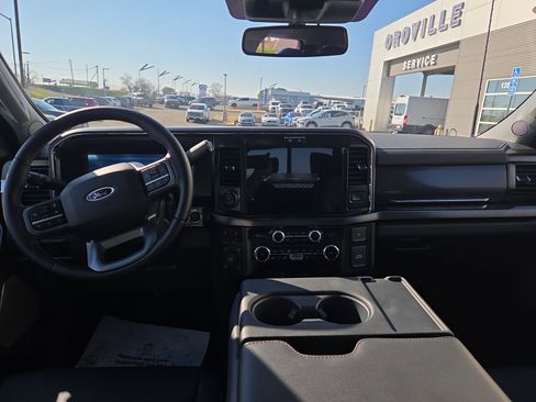 New 2026 Ford F250 Lariat w/ Lariat Premium Package image 14