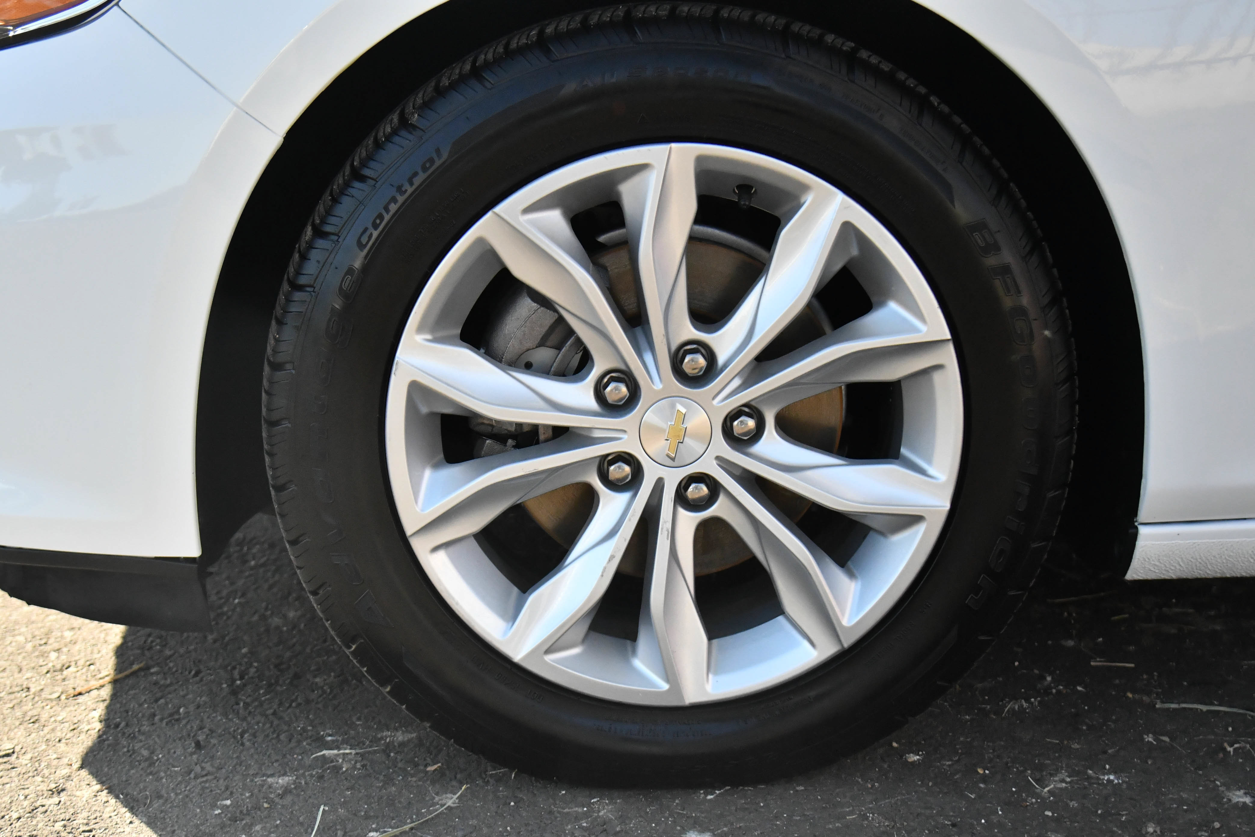 Used 2021 Chevrolet Malibu LT FWD image 12