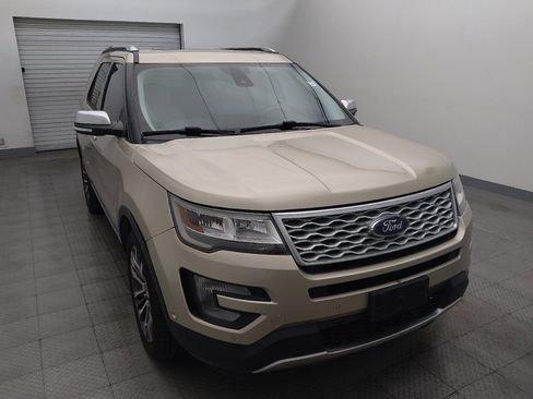 Used 2017 Ford Explorer Platinum AWD/4WD image 14