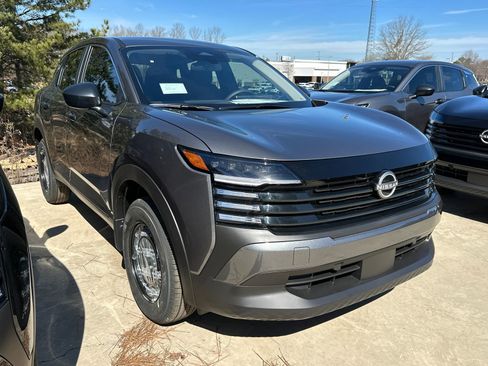 New 2026 Nissan Kicks S image 3