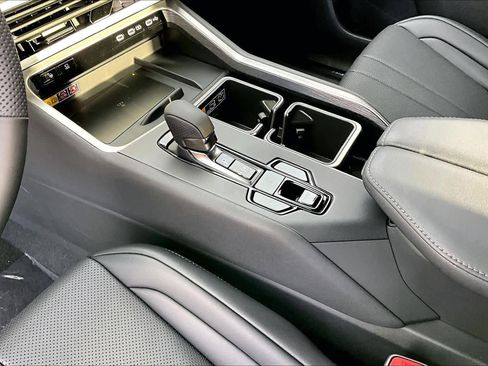 New 2026 Lexus TX 500h AWD image 7