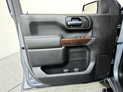 Used 2022 GMC Sierra 1500 Elevation image 20