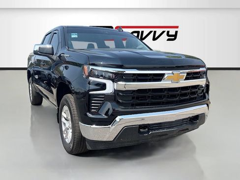 Used 2025 Chevrolet Silverado 1500 LT AWD/4WD image 1