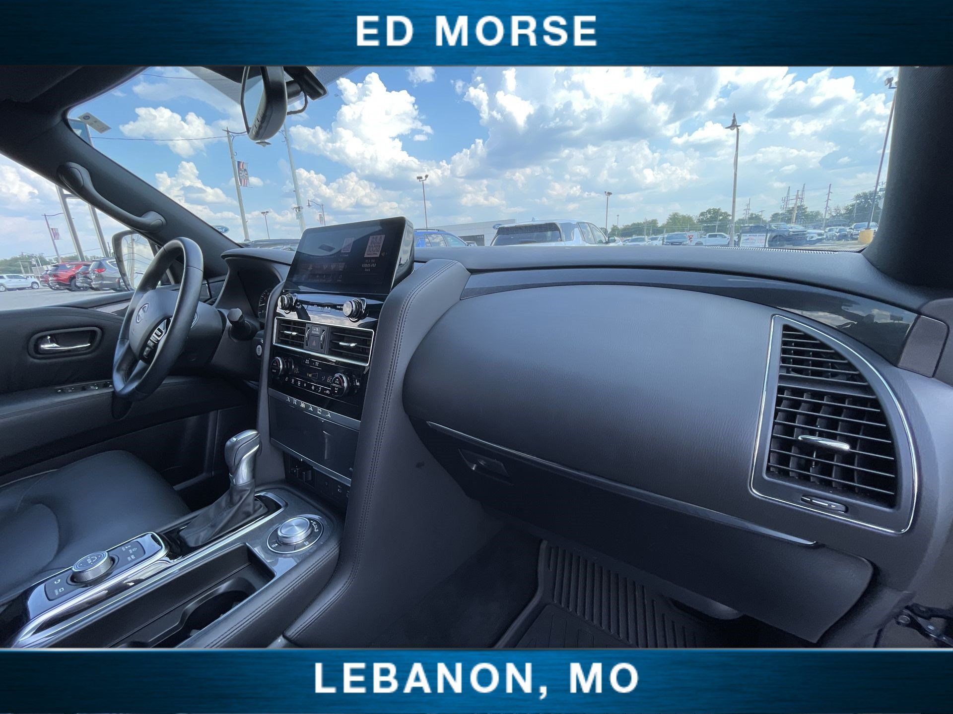 Used 2024 Nissan Armada SL w/ Midnight Edition Package AWD/4WD image 27