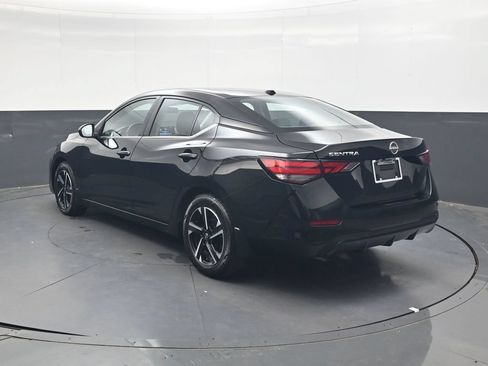 Used 2025 Nissan Sentra SV w/ All-Weather Package FWD image 6