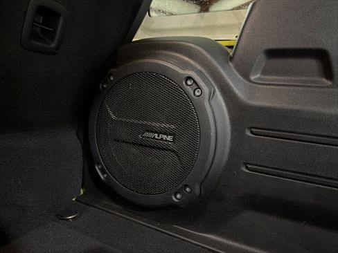 Used 2023 Jeep Wrangler Unlimited Sahara image 34