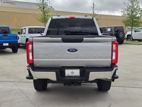 Used 2024 Ford F250 XLT w/ FX4 Off-Road Package AWD/4WD image 5