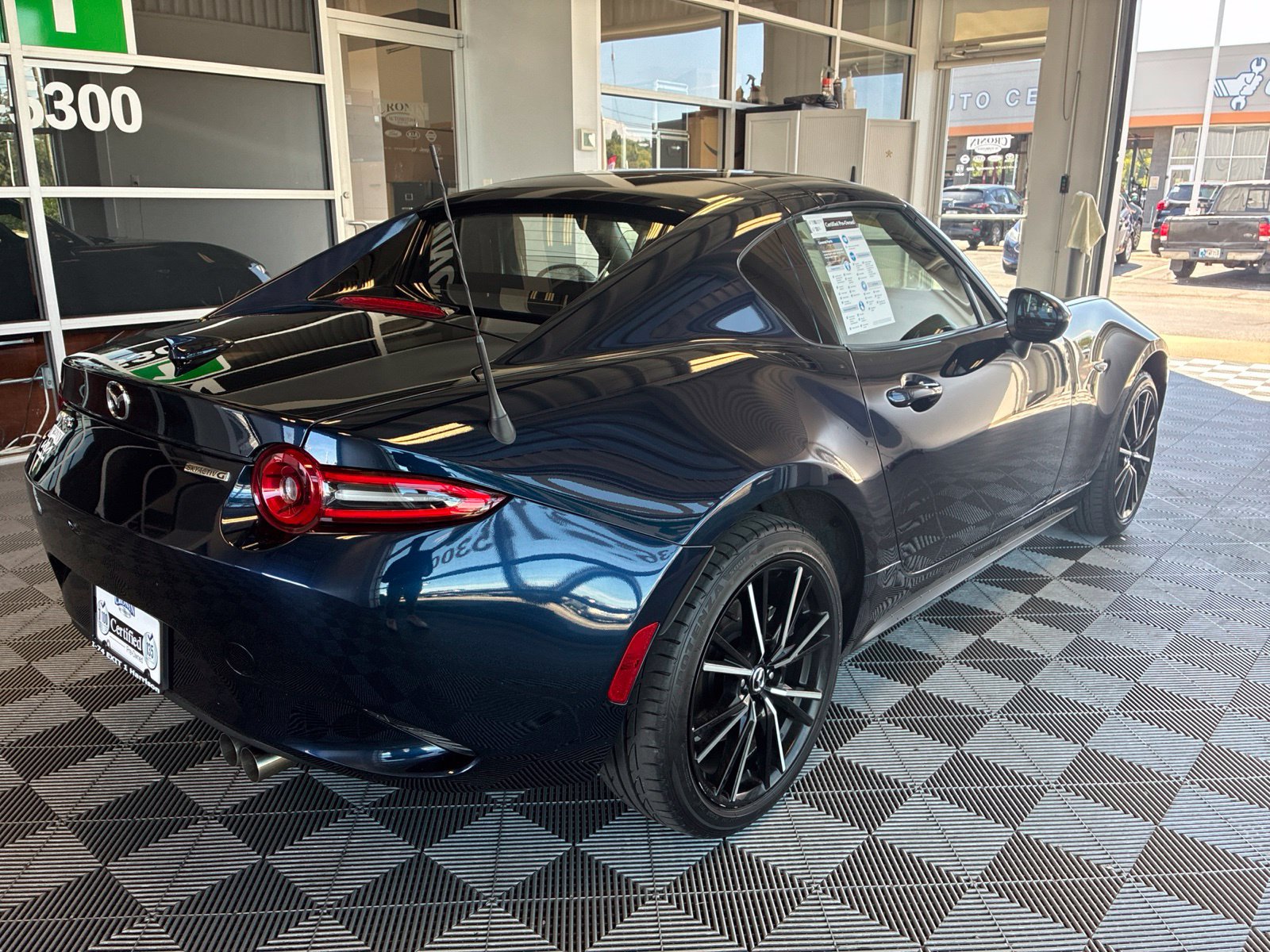Used 2026 MAZDA MX-5 Miata RF Grand Touring RWD image 6