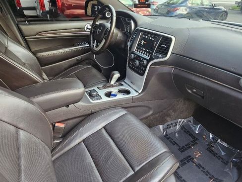 Used 2018 Jeep Grand Cherokee Summit AWD/4WD image 18
