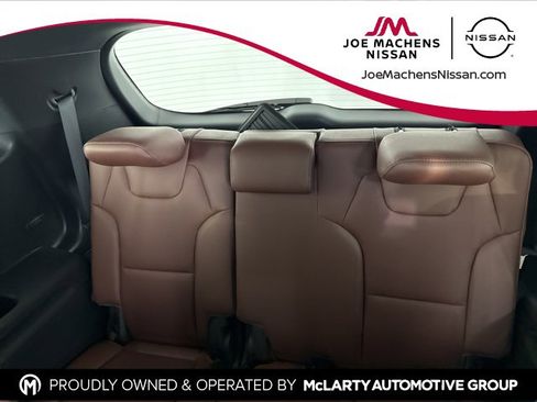 Used 2025 Kia Telluride SX w/ SX Captain's Chair Package image 28