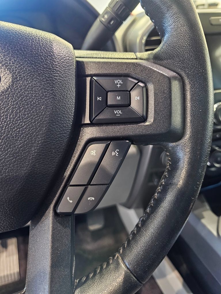 Used 2017 Ford F150 XLT w/ Equipment Group 302A Luxury AWD/4WD image 18