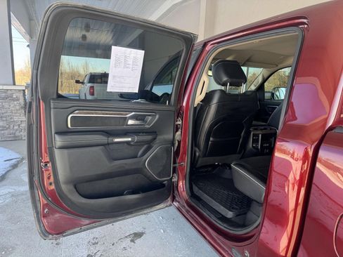 Used 2019 RAM 1500 Laramie image 8