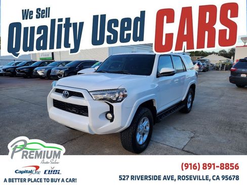 Used 2019 Toyota 4Runner SR5 Premium w/ Convenience Package RWD image 1