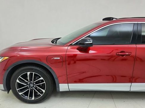 Used 2024 Acura ZDX A-Spec image 4