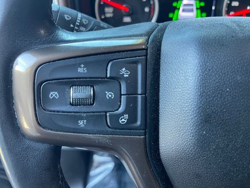 Used 2021 Chevrolet Silverado 1500 High Country w/ Technology Package RWD image 17