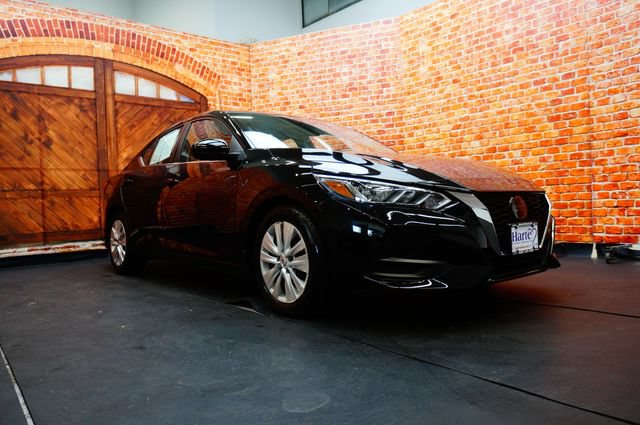 Certified 2025 Nissan Sentra S FWD image 2