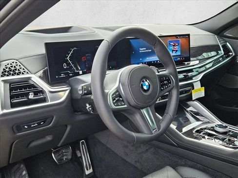 New 2026 BMW X6 xDrive40i image 3