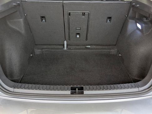 Used 2024 Volkswagen Taos SE image 23