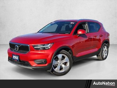 Used 2021 Volvo XC40 T4 Momentum