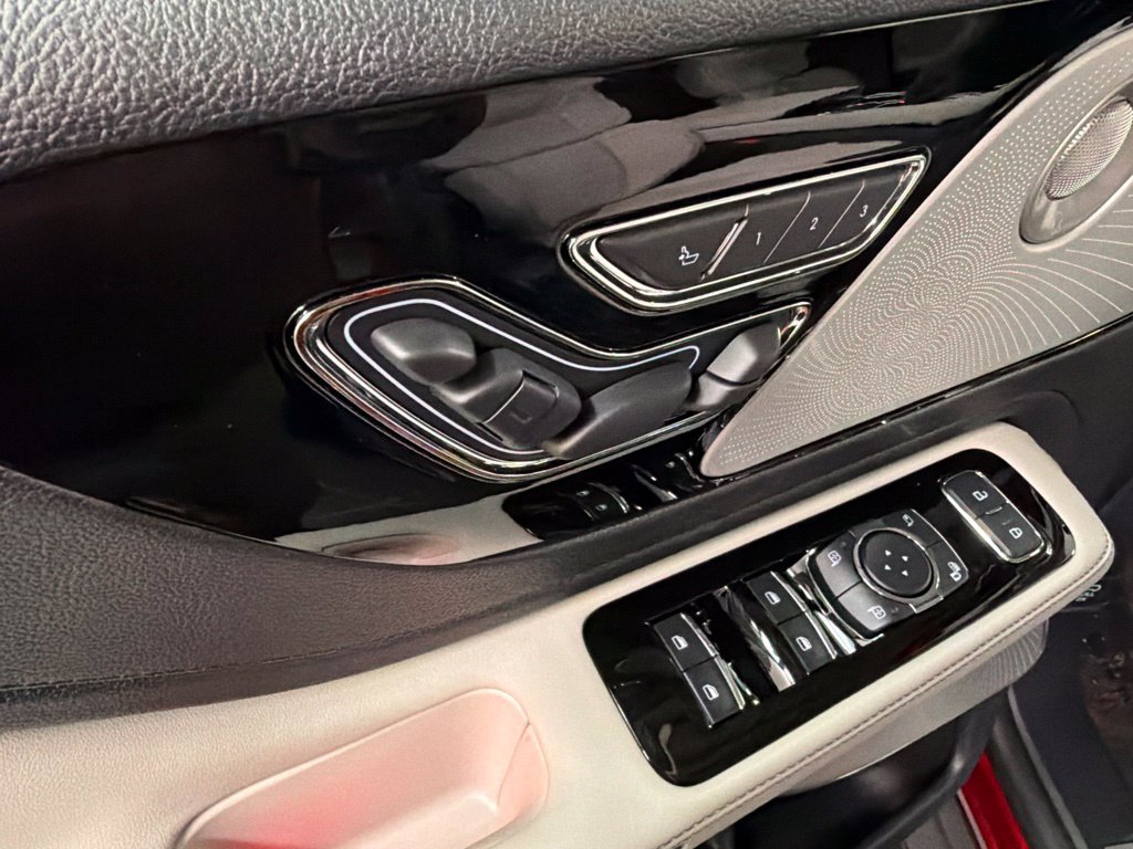 New 2027 Lincoln Aviator Reserve AWD/4WD image 29