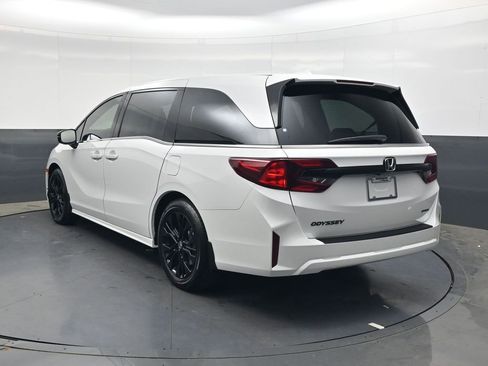 New 2026 Honda Odyssey Sport-L image 6