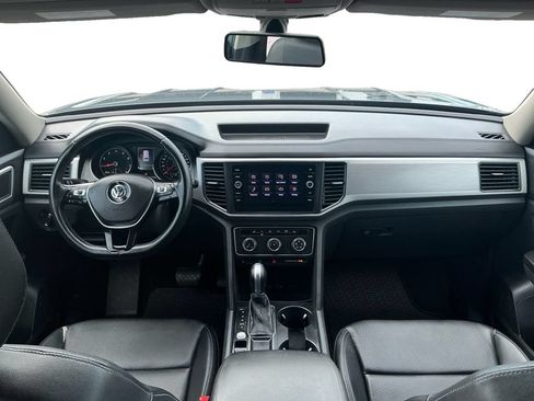 Used 2018 Volkswagen Atlas SE FWD image 17