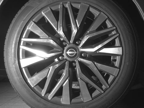 Used 2025 Nissan Altima 2.5 SV image 15