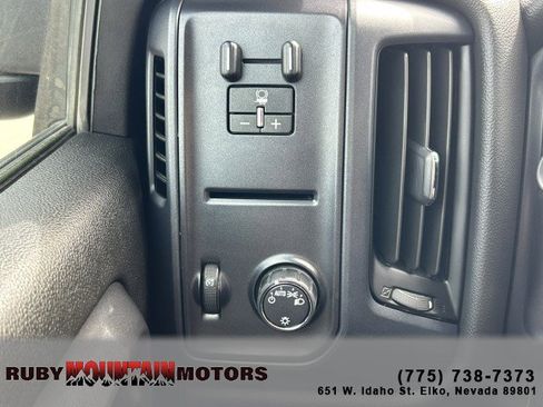 Used 2019 Chevrolet Silverado 2500 W/T image 14