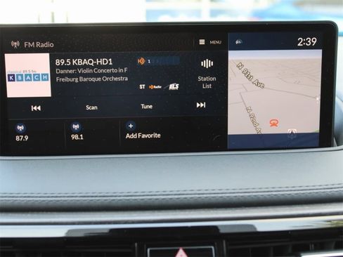 Used 2022 Acura MDX SH-AWD w/ Advance Package image 17