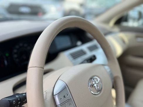 Used 2008 Toyota Avalon XLS FWD image 87