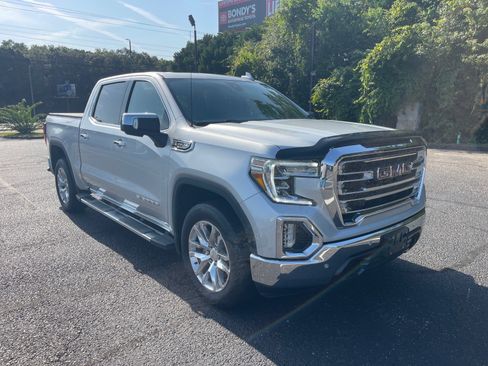 Used 2021 GMC Sierra 1500 SLT w/ SLT Premium Plus Package RWD image 2