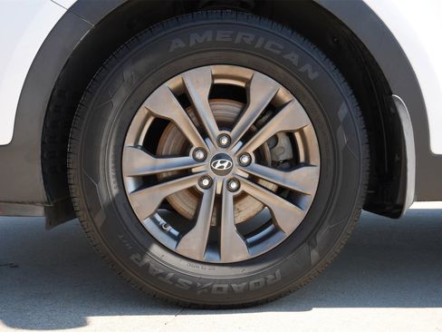 Used 2013 Hyundai Santa Fe Sport w/ Popular Equipment Pkg image 28