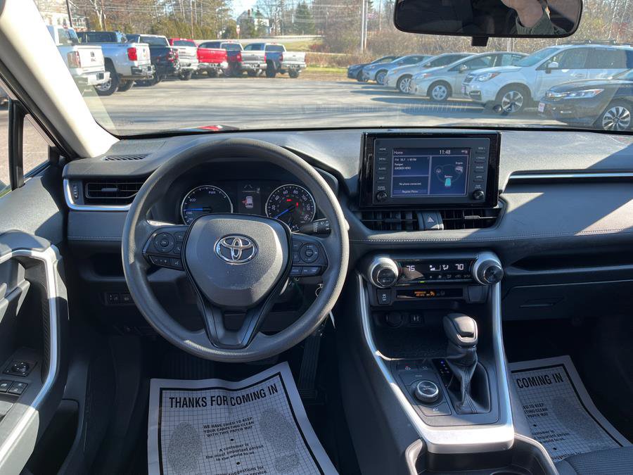 Used 2019 Toyota RAV4 LE AWD/4WD image 8