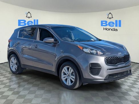 Used 2018 Kia Sportage LX image 6
