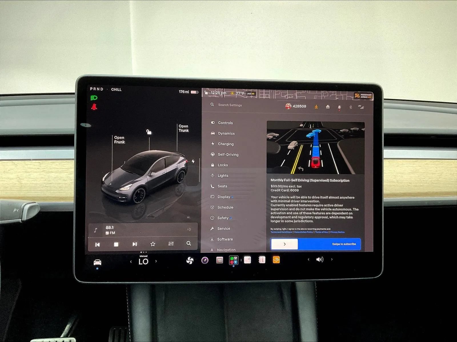 Used 2023 Tesla Model Y Long Range AWD/4WD image 25