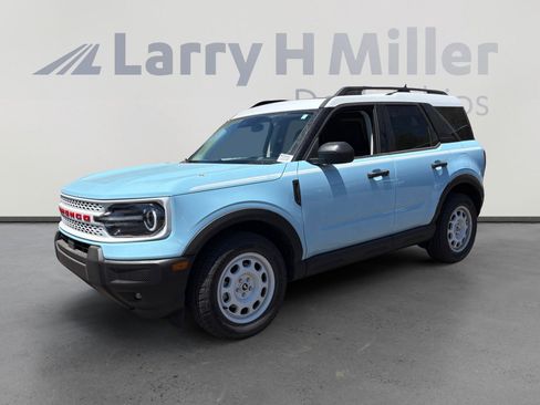 New 2025 Ford Bronco Sport Heritage w/ Convenience Package AWD/4WD image 1