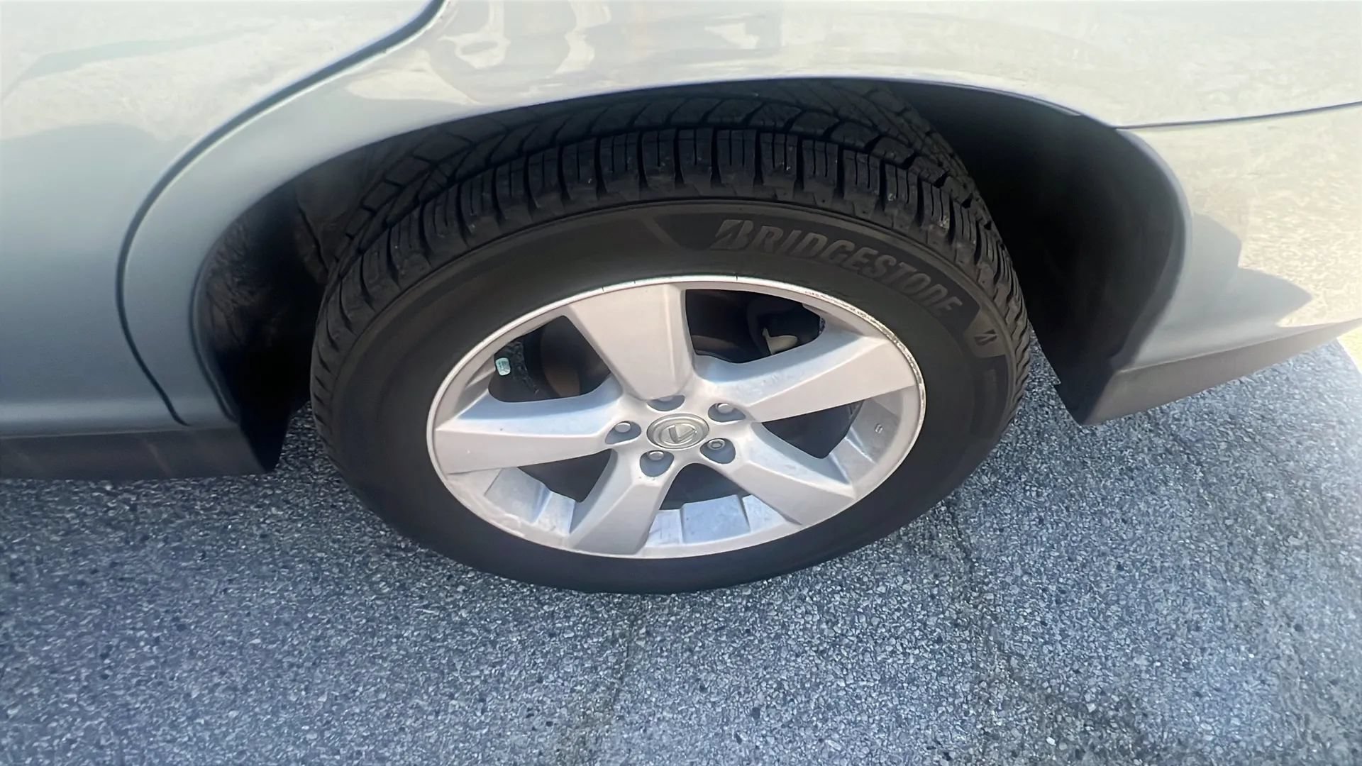 Used 2006 Lexus RX 330 FWD image 26