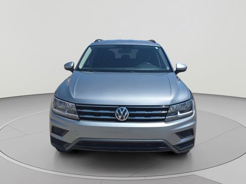 Used 2021 Volkswagen Tiguan SE FWD image 8