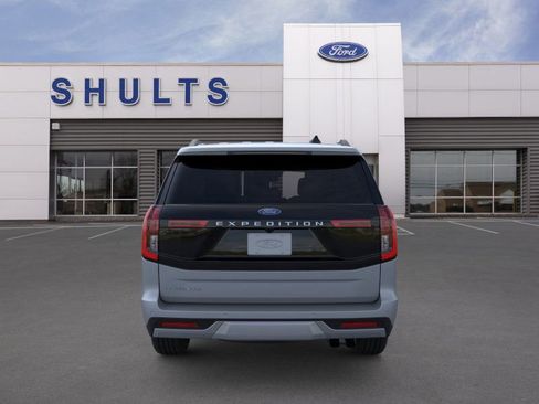 New 2025 Ford Expedition Platinum w/ Platinum Ultimate Package image 5