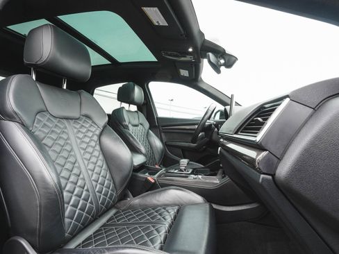 Used 2023 Audi SQ5 Premium Plus w/ Premium Plus Package image 43