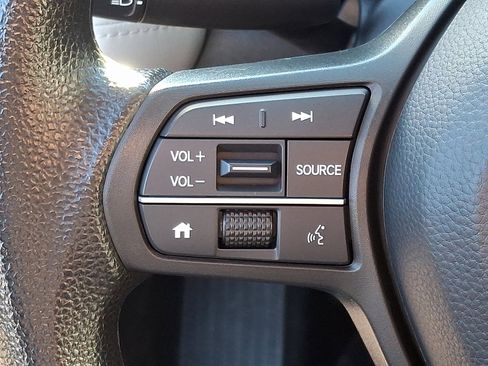 Certified 2023 Honda HR-V LX image 23